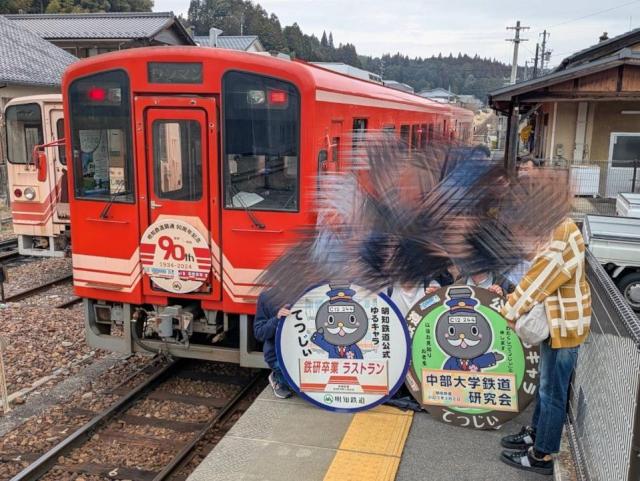 S__177618951.jpg